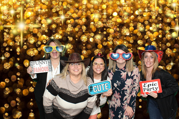 employee-party-photo-booth_2022-11-04_19-12-28