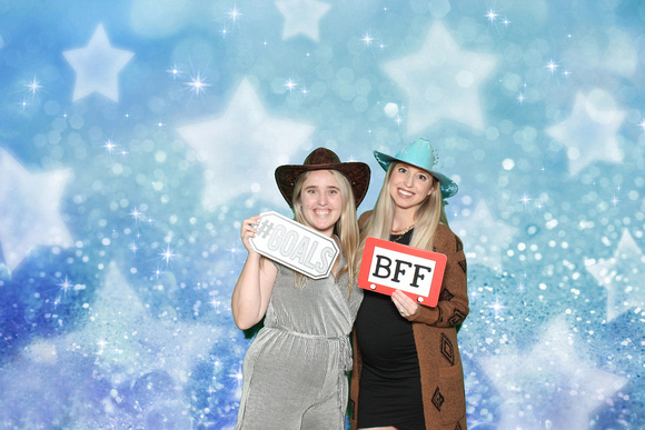 employee-party-photo-booth_2022-11-04_19-13-56