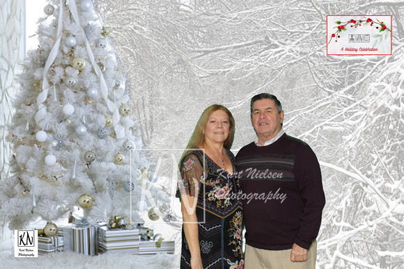 charity-holiday-fundraiser-photo-booth_2022-12-04_16-26-41
