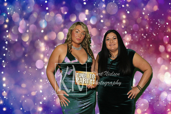 corporate-holiday-party-photo-booth_2022-12-03_19-08-48