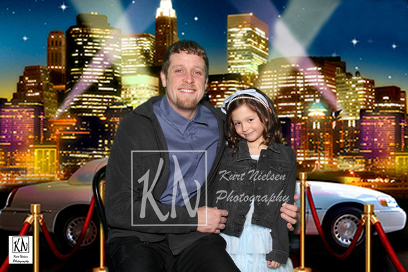father-daughter-photo-booth-IMG_1383