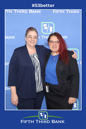 grand-opening-photo-booth-_2023-04-19_06-32-11_500558.jpg_3a2a3924cce7d17b43cf7733b8e93f71_638175079423427601_LargeSizeThumb