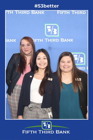 grand-opening-photo-booth-_2023-04-19_06-33-37_863262.jpg_3a2a3924cce7d17b43cf7733b8e93f71_638175080296090370_LargeSizeThumb