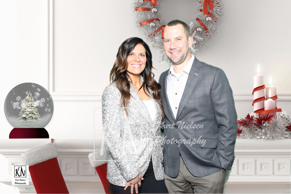 corporate-holiday-event-photo-booth-IMG_5635