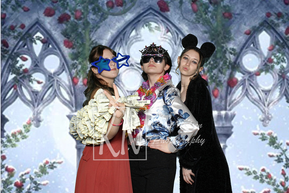 zoo-prom-photo-booth-_2025-05-03_18-55-17_01