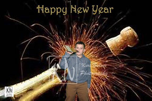 new-years-eve-photo-booth-_2023-12-31_15-23-50_079673_01