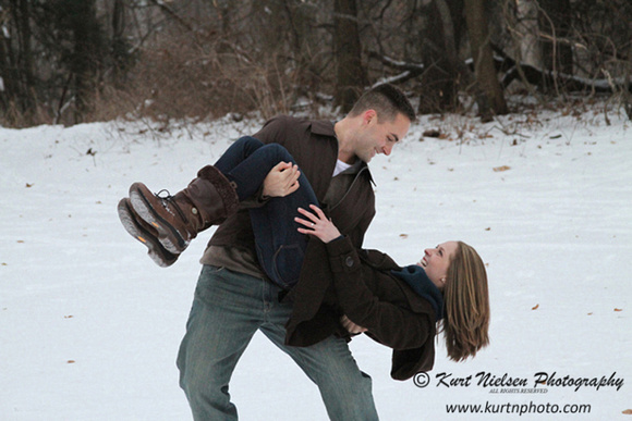 winter-engagement-photography