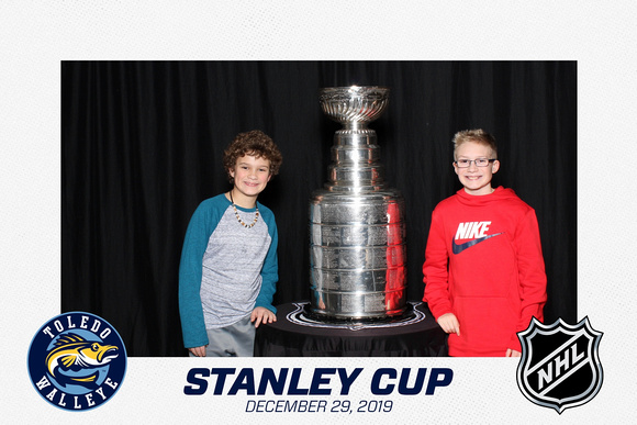 stanly-cup-photo-booth_342