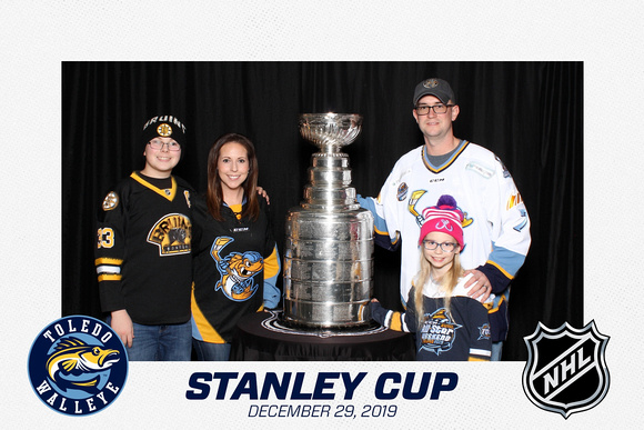 stanly-cup-photo-booth_351