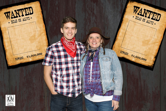 mom-prom-photo-booth-IMG_1493
