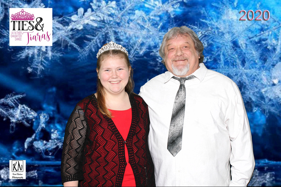 father-daughter-Photo-Booth-IMG_1635