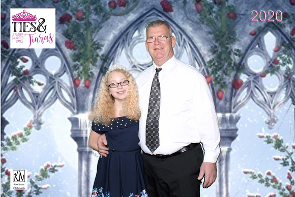 father-daughter-Photo-Booth-IMG_1652
