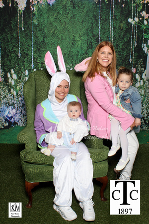 Toledo-Country-Club-easter-photo-booth-IMG_8044