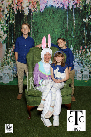 Toledo-Country-Club-easter-photo-booth-IMG_8046