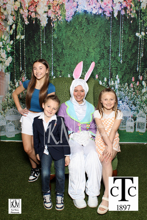 Toledo-Country-Club-easter-photo-booth-IMG_8053
