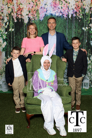 Toledo-Country-Club-easter-photo-booth-IMG_8063