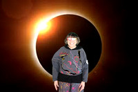 hensville-eclipse-party-photo-booth_2024-04-08_09-05-48_01