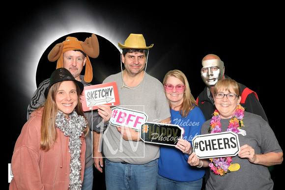 after-prom-photo-booth_2024-04-13_21-36-12_01