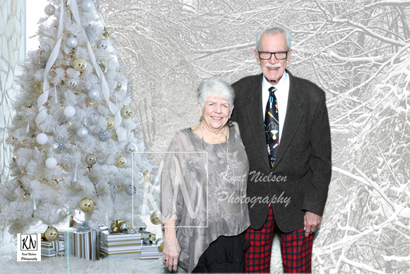 corporate-holiday-event-photo-booth-IMG_5643