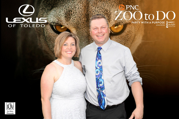 Toledo-Zoo-to-Do-Photo-Booth-IMG_0014