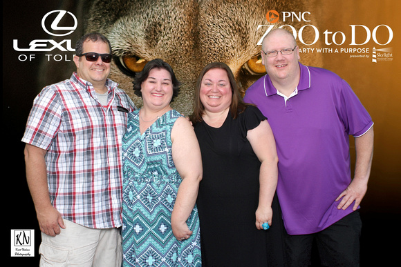 Toledo-Zoo-to-Do-Photo-Booth-IMG_0011